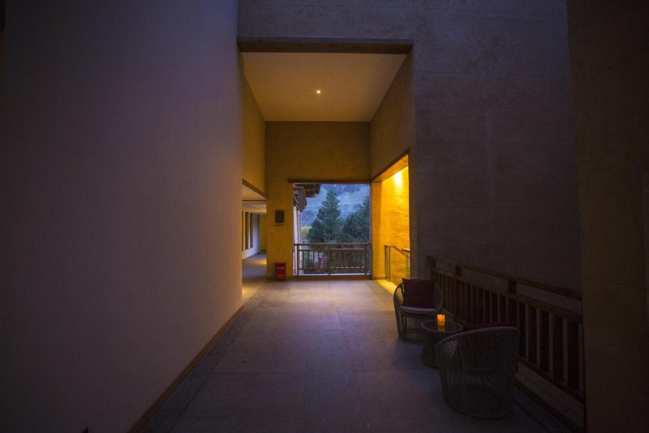 Lux* Tea Horse Road Benzilan Hotel Exterior foto